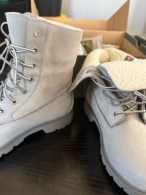 Timberland Medium Gray Nubuck Women's Lace-Up Fold Down Boots